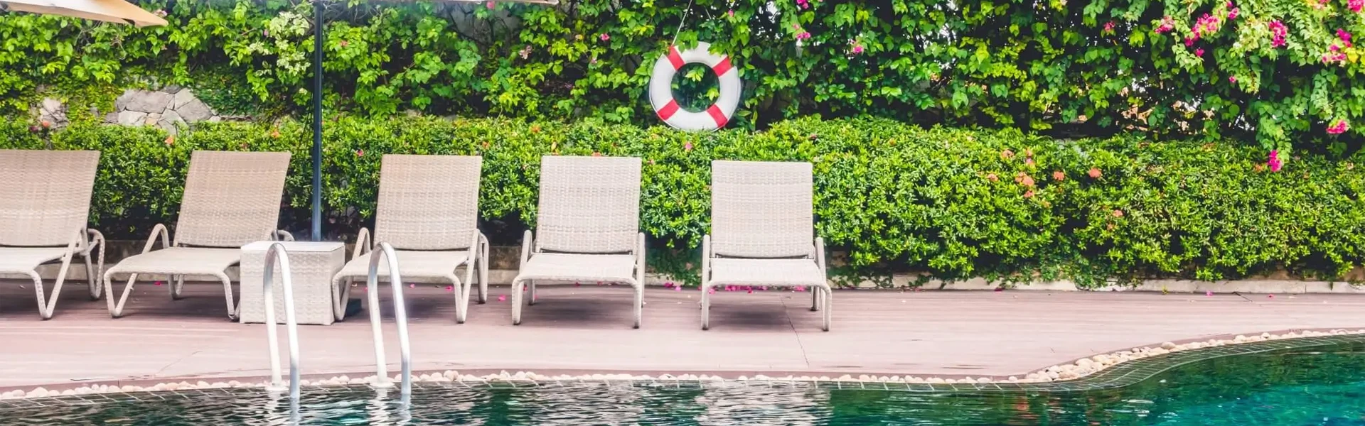 Bord de piscine à Boigny-sur-Bionne - ARCADIE CENTRE